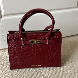 NWT Verano Hill Elegant Burgundy Handbag